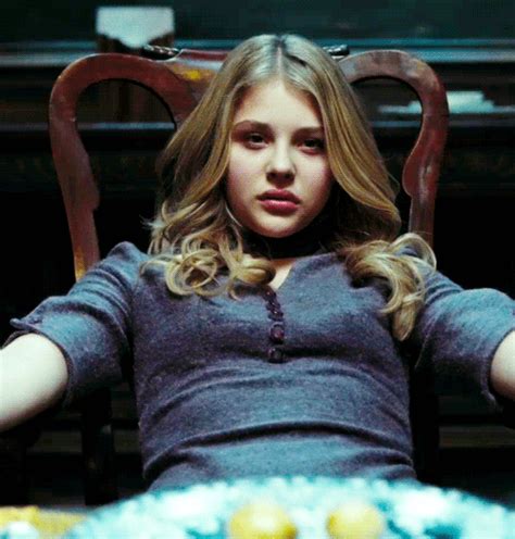 CHLOE GRACE MORETZ GIF HUNT .